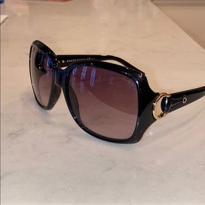 Gucci sunglasses excellent condition
